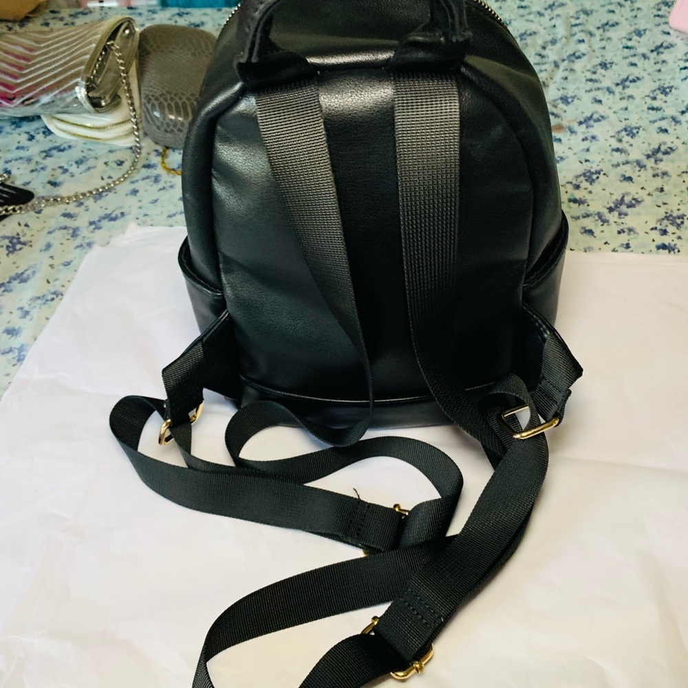 Mini “Exclusive” Back Pack - Picture 6 of 6